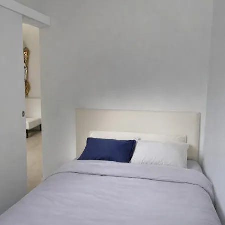 Centre Renove Avec Terrasse Au Calme Plages & Croisette A Pied דירה