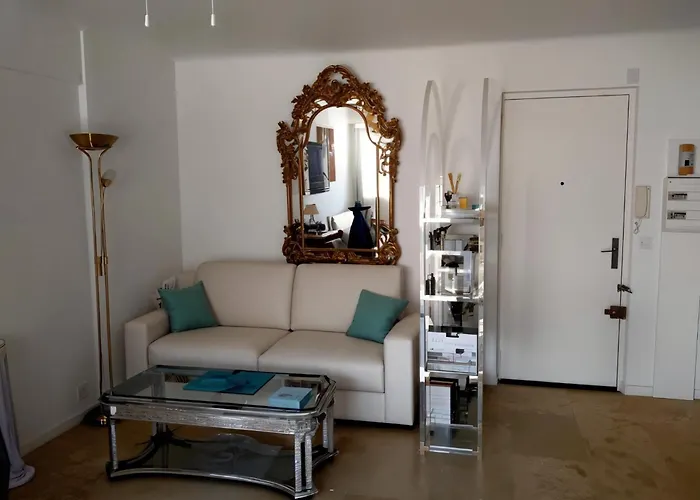 Centre Renove Avec Terrasse Au Calme Plages & Croisette A Pied קאן